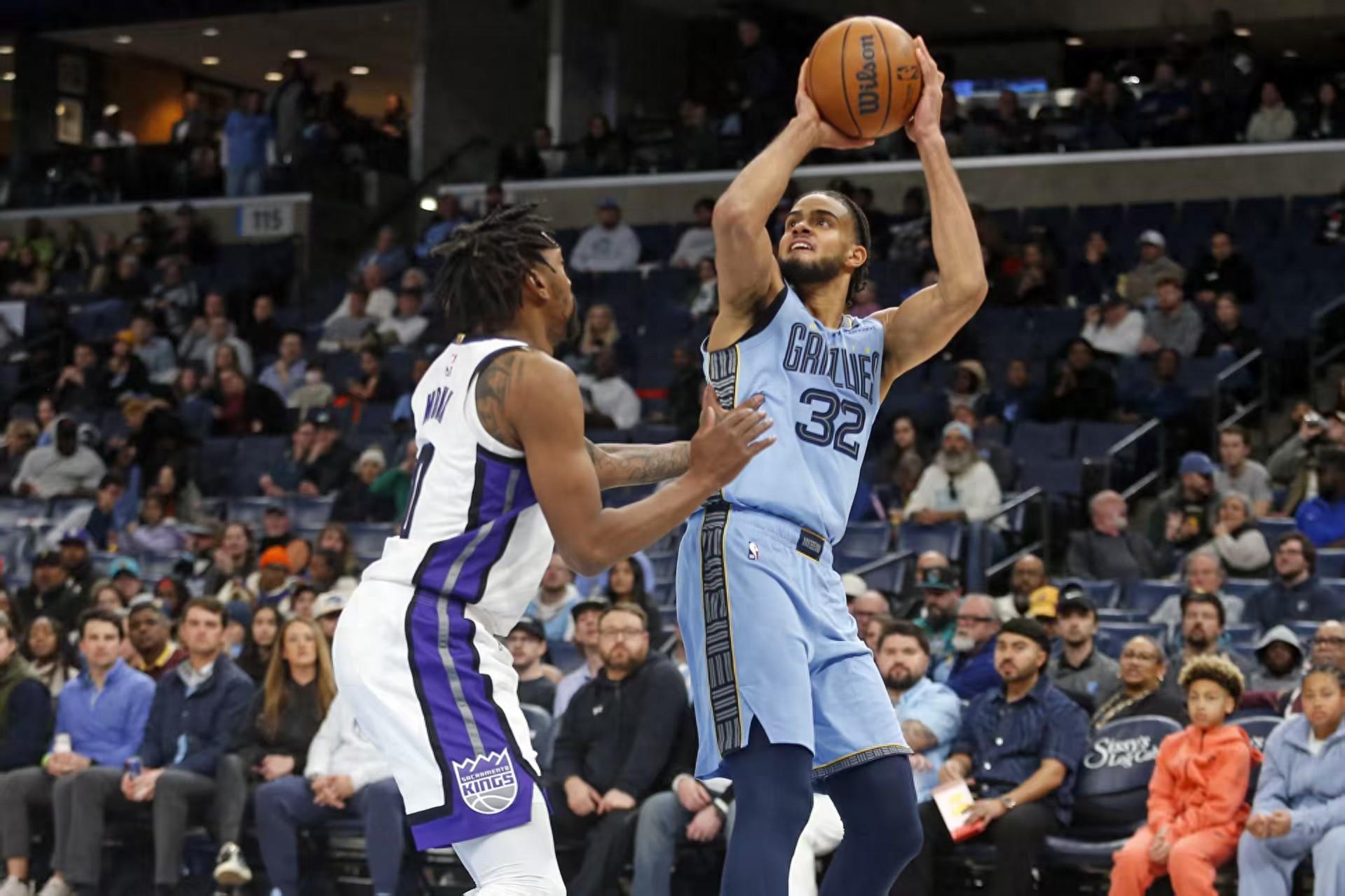 半岛体育官网-NBA西部最新排名！三队争第三，湖人2连胜，快船升第九